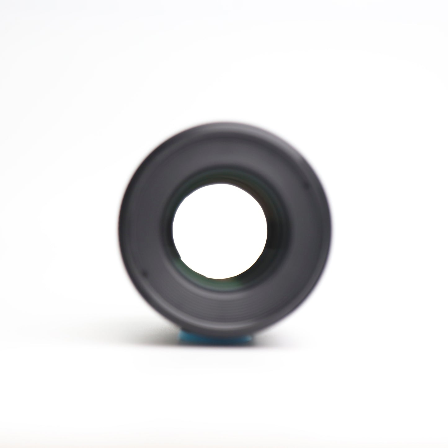 Canon EF 100mm f/2.8L Macro IS USM Lens