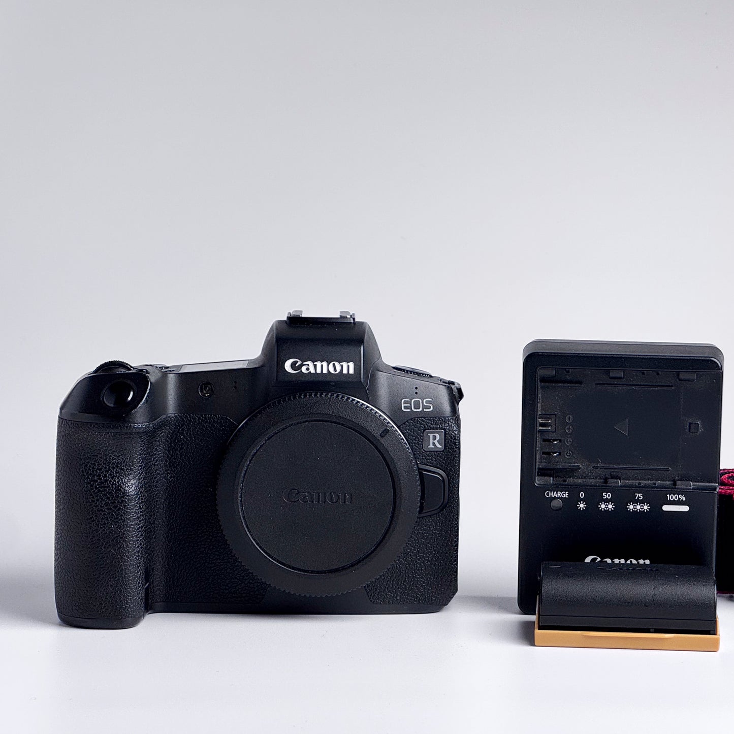Canon EOS R Camera Body
