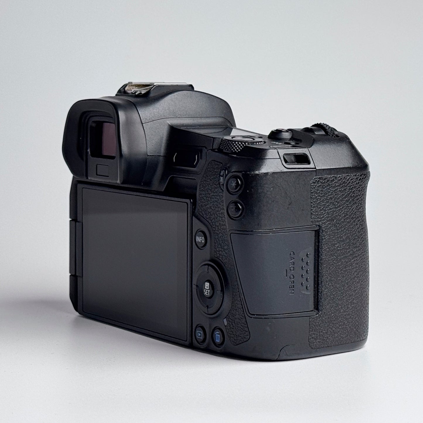 Canon EOS R Camera Body