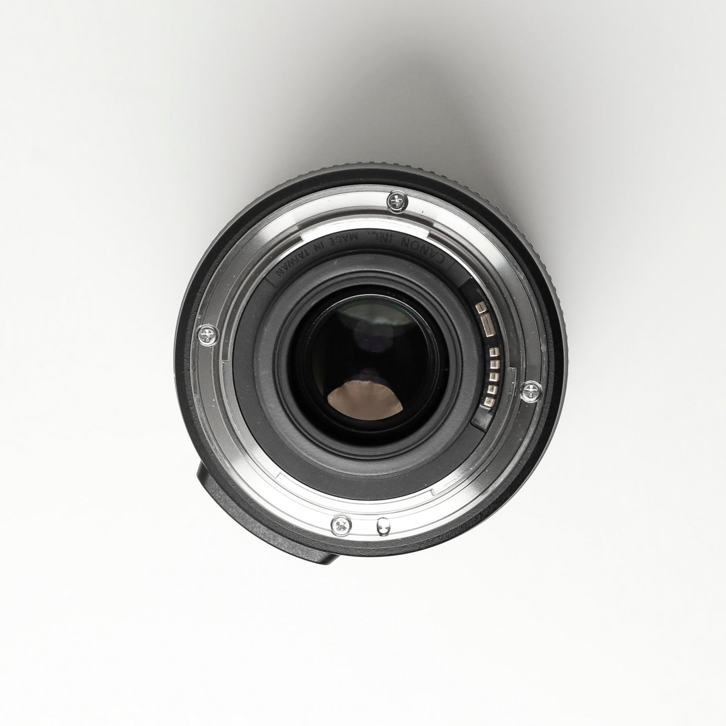 [Excellent] - Canon EF-S 18-135mm f/3.5-5.6 IS