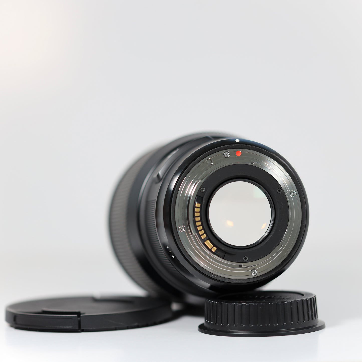 Sigma 85mm f/1.4 Lens
